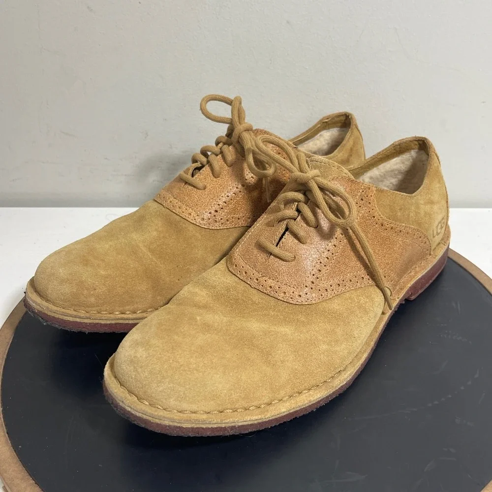 UGG‎ Lyle Suede Brogue Oxford Men Size 13 Lace Up Tan  Business Shearling Lined